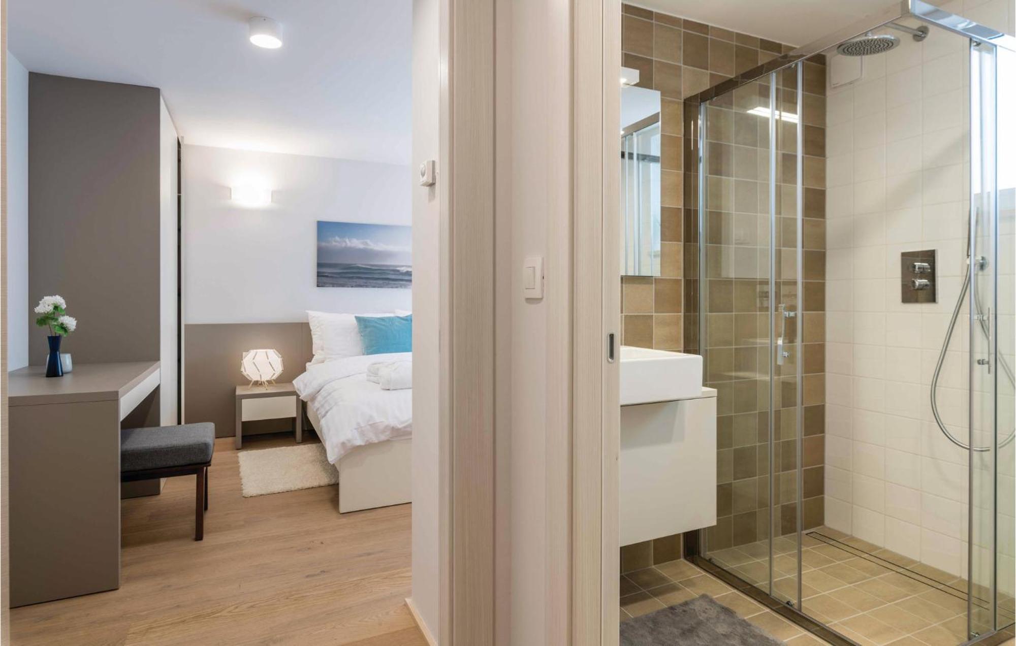 Nice Apartment In Plomin With Jacuzzi Esterno foto